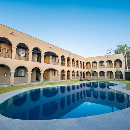 Real De Corralejo Hotel Alcocer Exterior photo